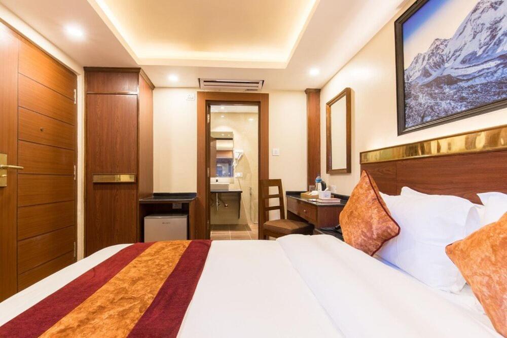 Hotel Infinity International Near Igi Airport New Delhi Exterior foto